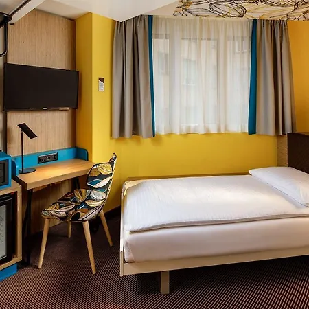 Swiss Chocolate By Fassbind 酒店