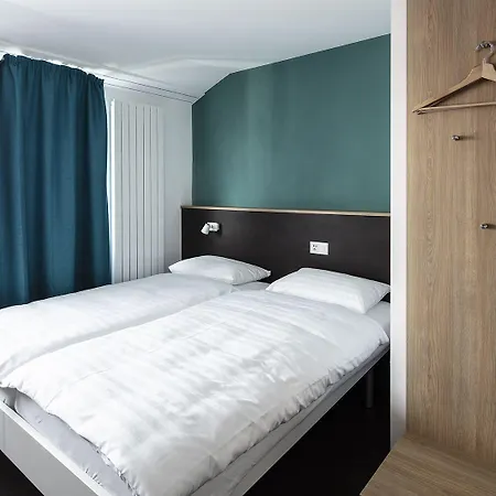 Swiss Chocolate By Fassbind 酒店